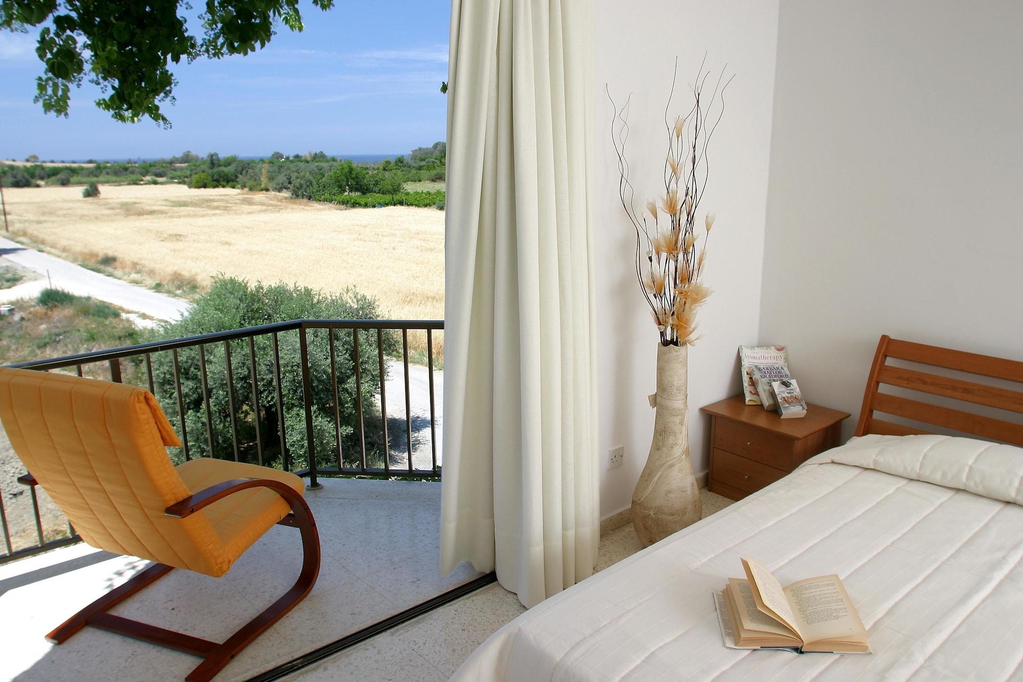 Alkionest Hotel Apartments Polis Exterior photo